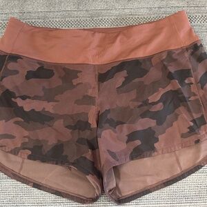Lululemon Speed Up Shorts Brown Camo